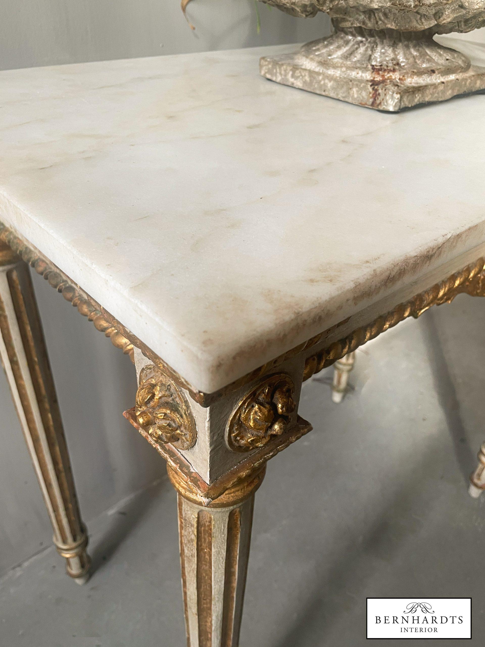 Gustavianischer Konsolentisch_ Bernhardts Interior