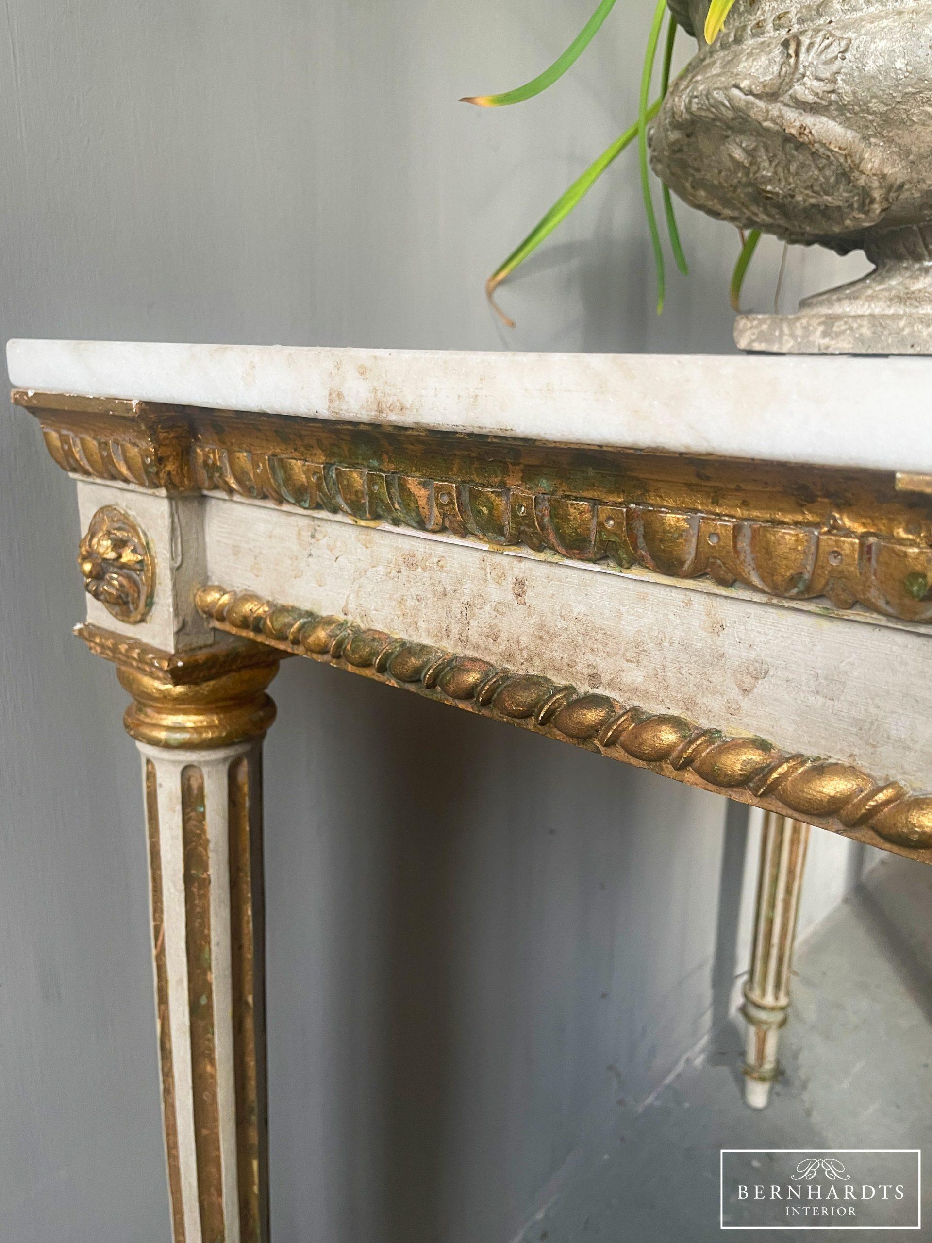 Gustavianischer Konsolentisch_ Bernhardts Interior