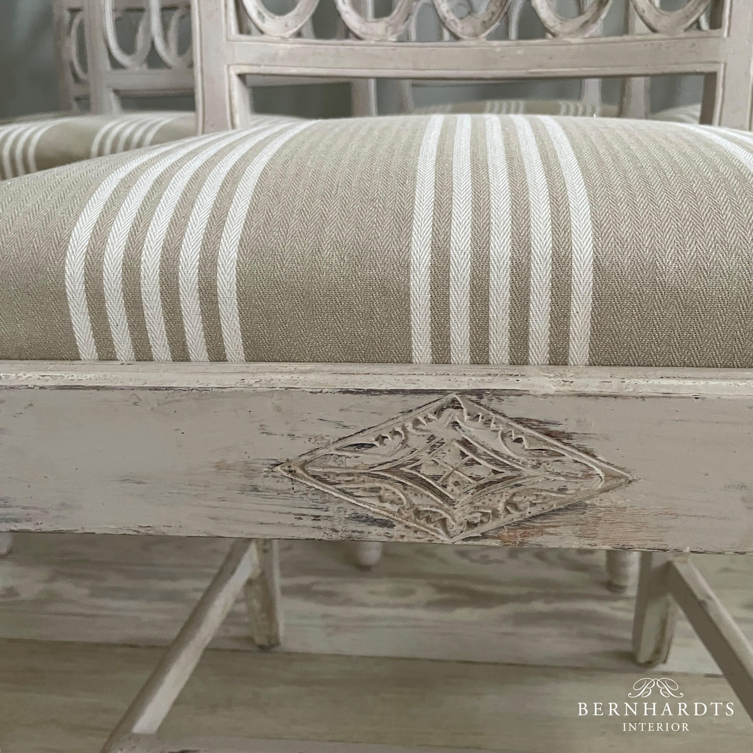 Gustavinische Stühle_ Bernhardts Interior