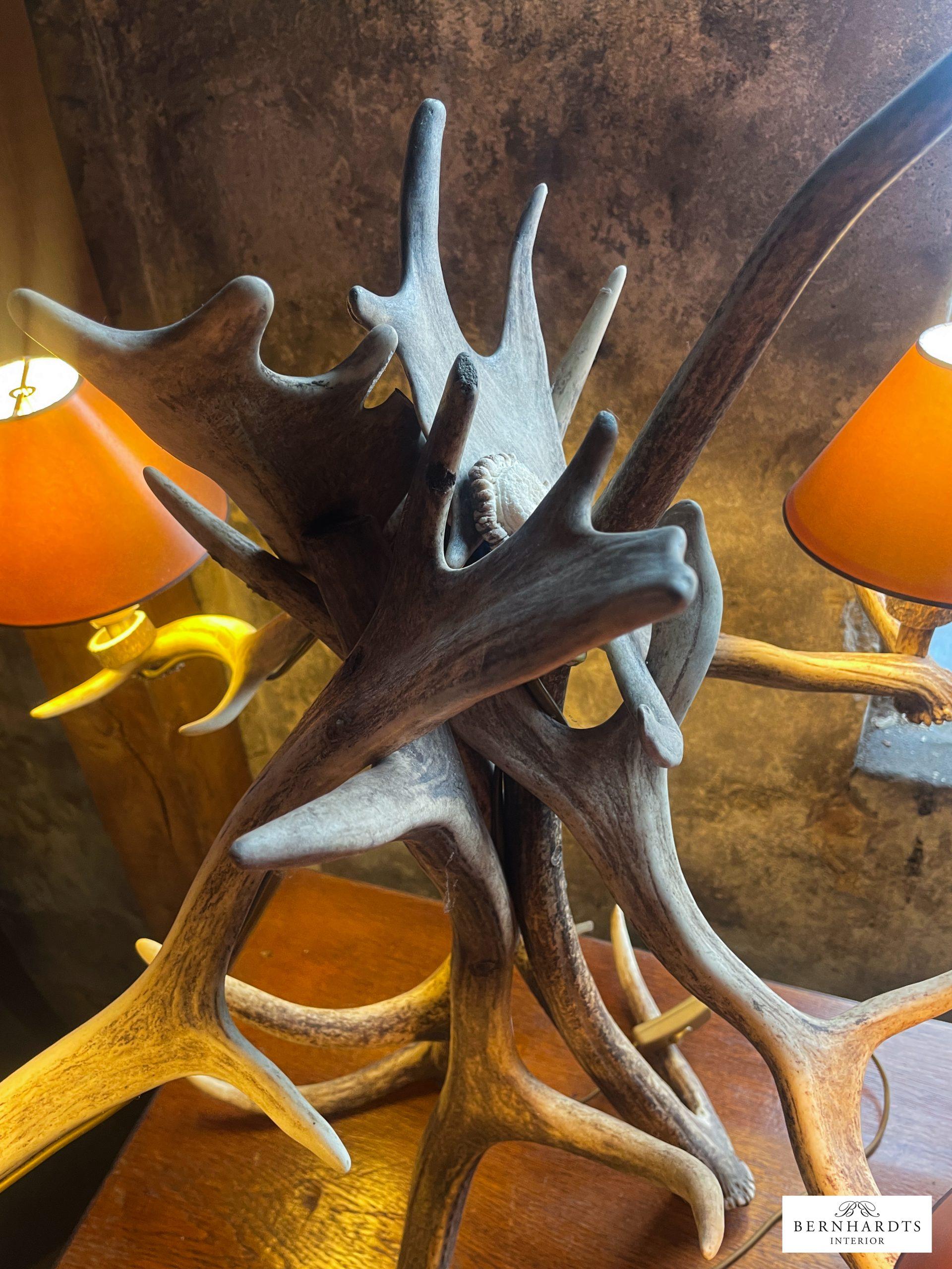 Geweihleuchte Chalet_ Bernhardts Interior