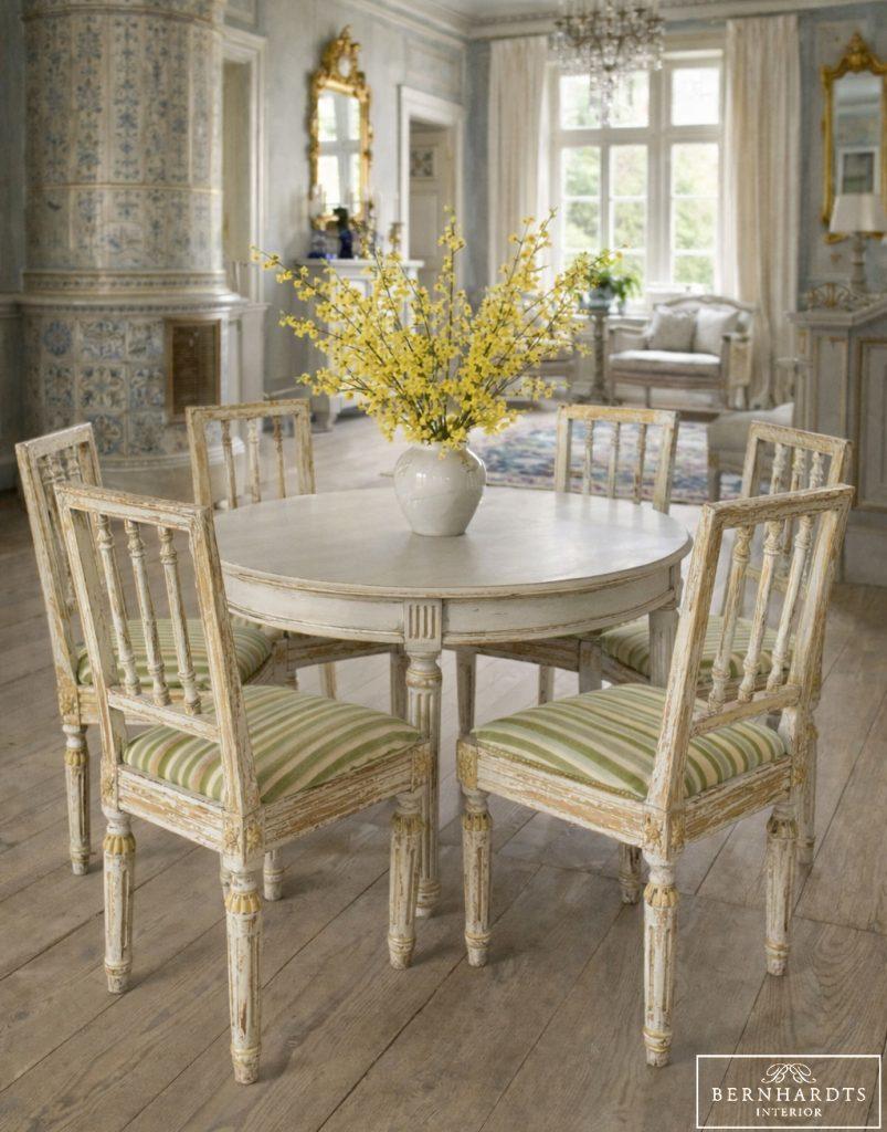 6 Gustavianische Stühle_ Bernhardts Interior