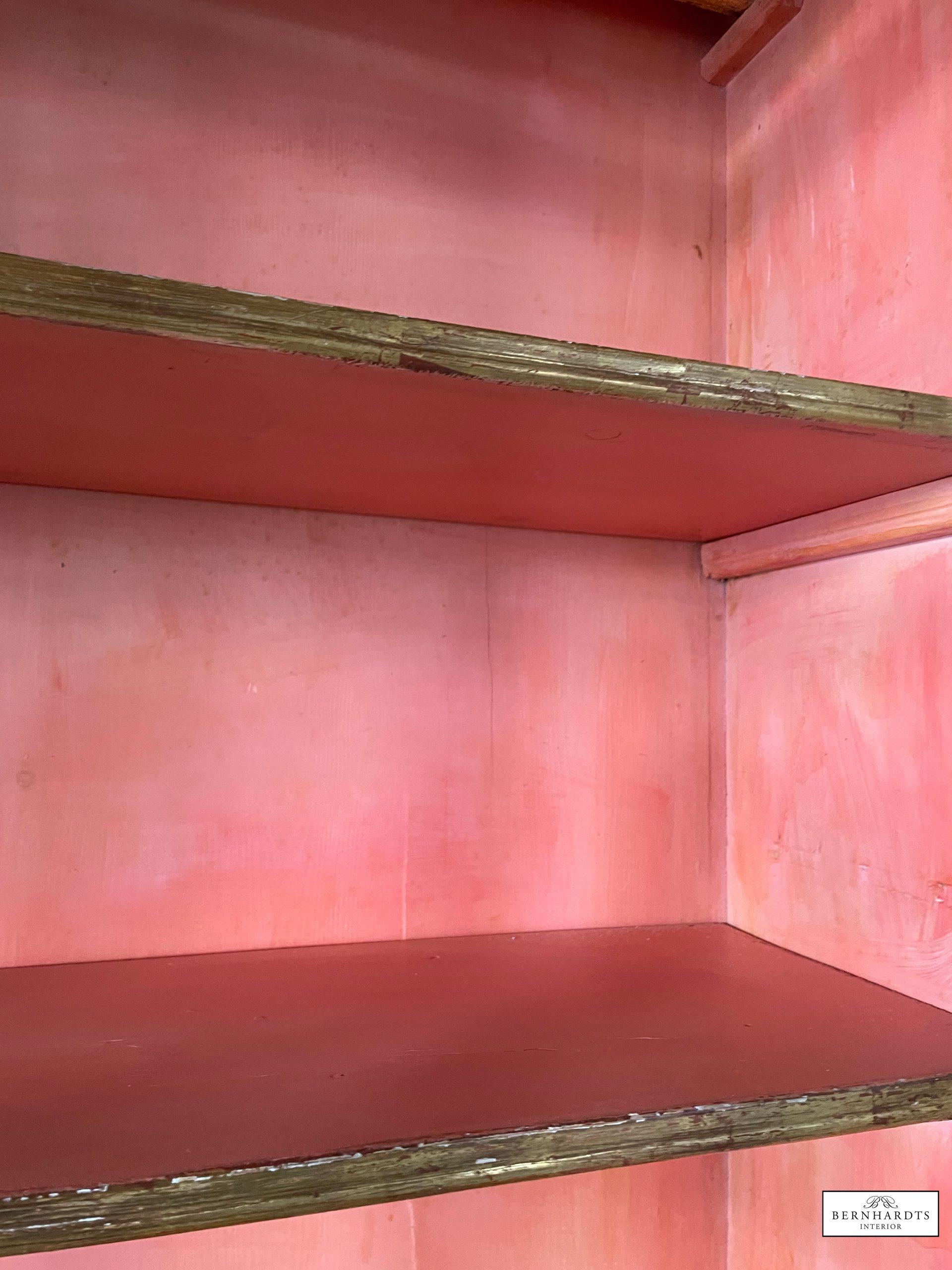 Schwedischer Aufsatzsekretär_ Bernhardts Interior