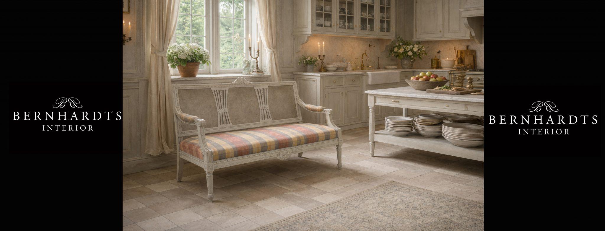 Bernhardts Interior- Gustavianisches Sofa